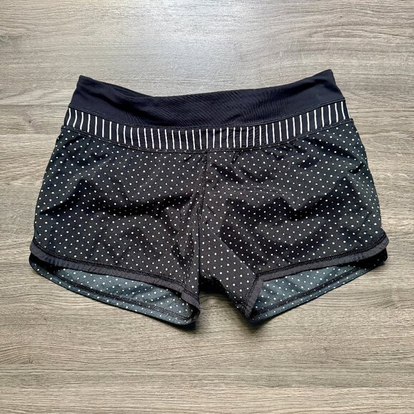 Lululemon Women's Groovy Run Short *2-way Stretch - Black/White - Picture 4 of 9